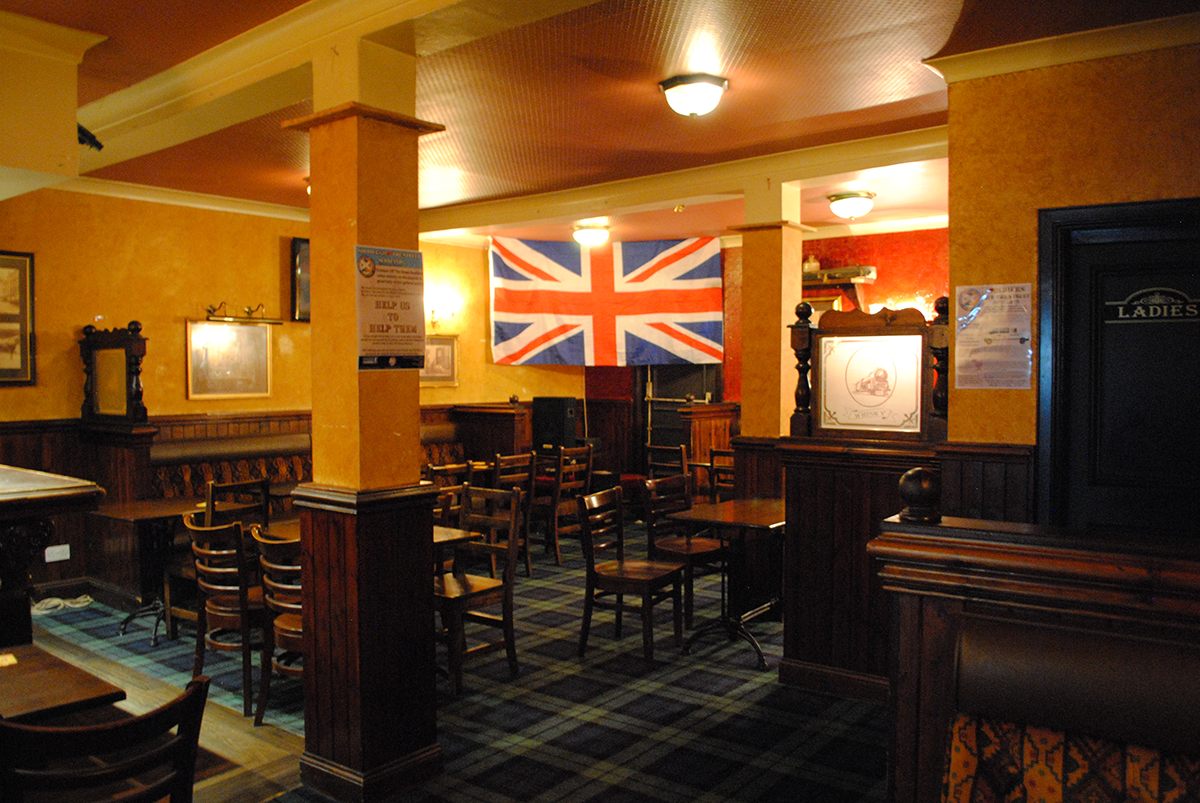 The Windsor Bar Rosemount Taverns